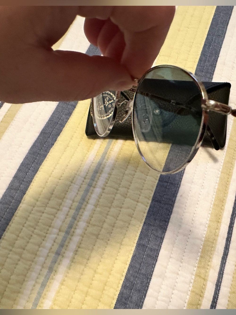 Ray Ban Rounds - Picture 5 of 5